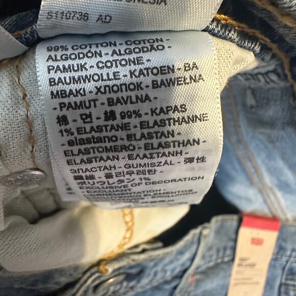 Levi's 550 Relaxed Men's 44x32 Light Wash Stretch NEW - Picture 4 of 5